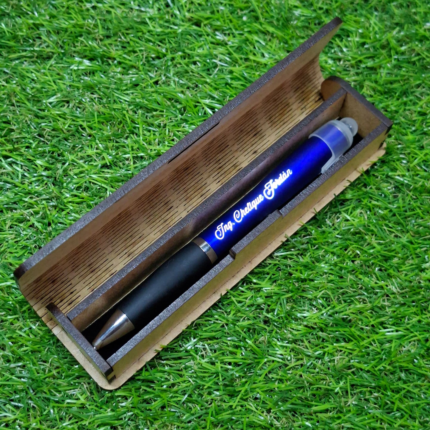Caja MDF para lapiceros grabada a laser