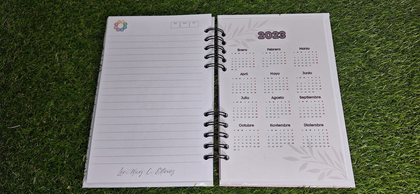 Libreta de anotaciones (Media Carta) personalizada