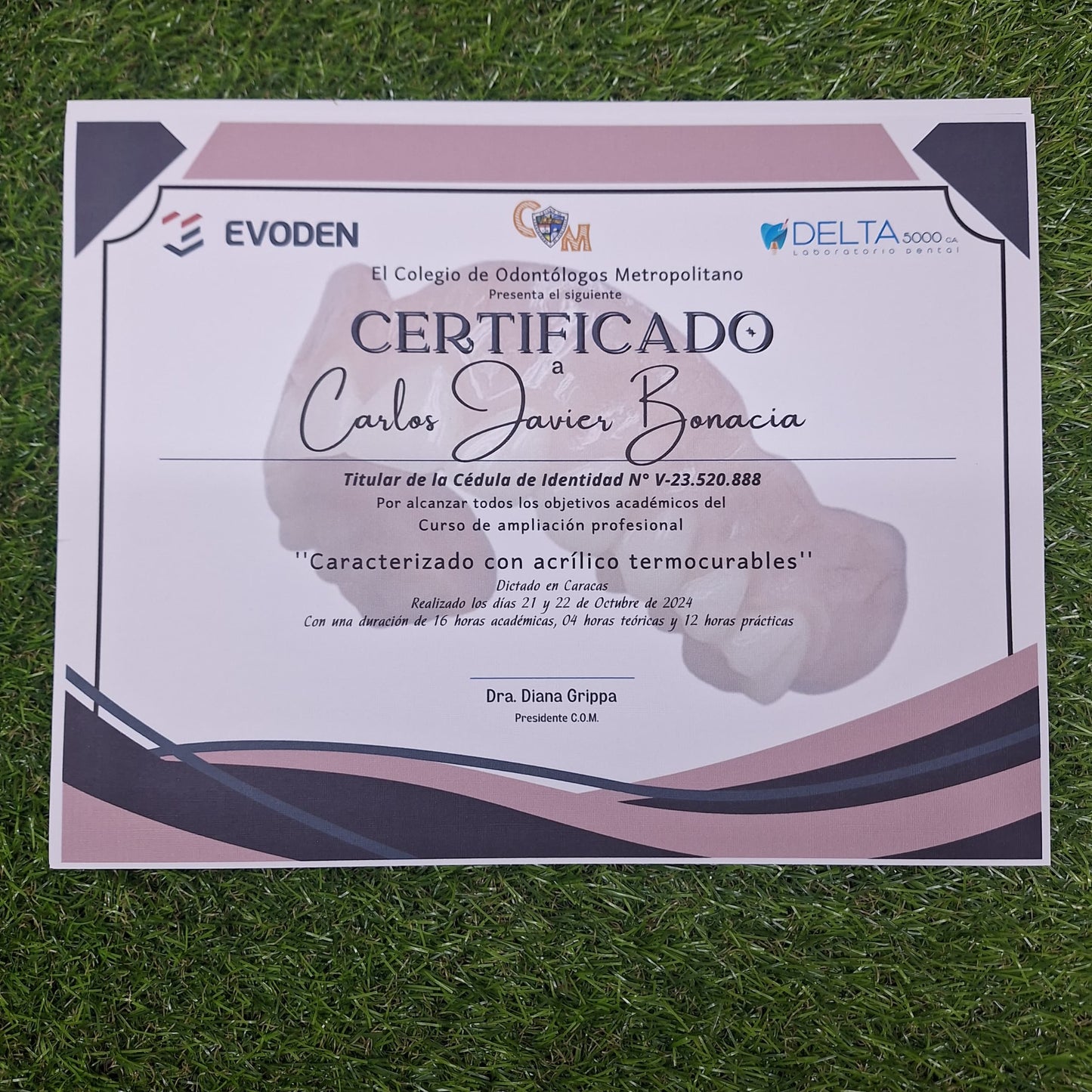 Certificados en cartulina de hilo full color